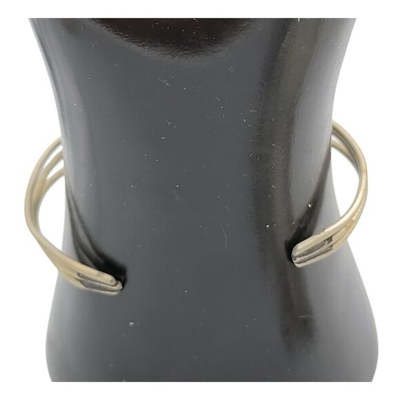 Fleur-de-lis Open Bangle Bracelet Hencho Mexico Inlaid Turquoise VTG SilverTone - Picture 7 of 10